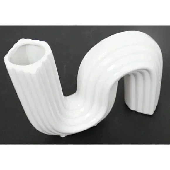 New White Geometric MINIMALSIT S Shaped Noodle Flower Vase Room Decor - Picture 1 of 3